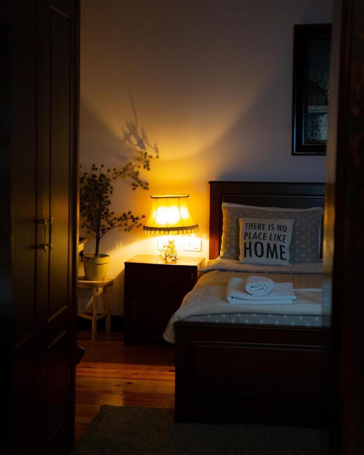 Villa Elezi 2 Korce Bagian luar foto