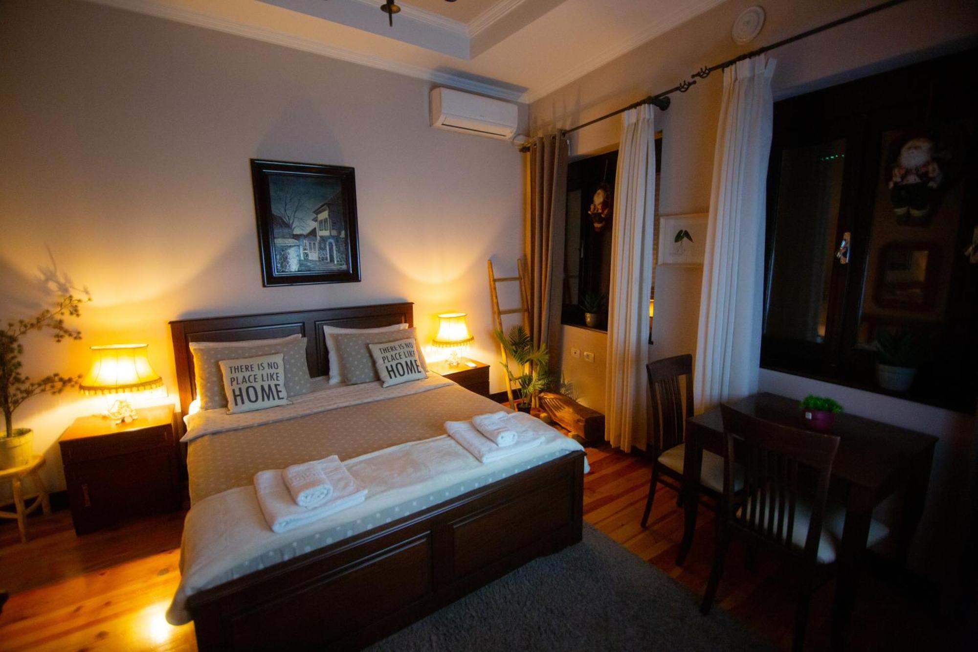 Villa Elezi 2 Korce Bagian luar foto
